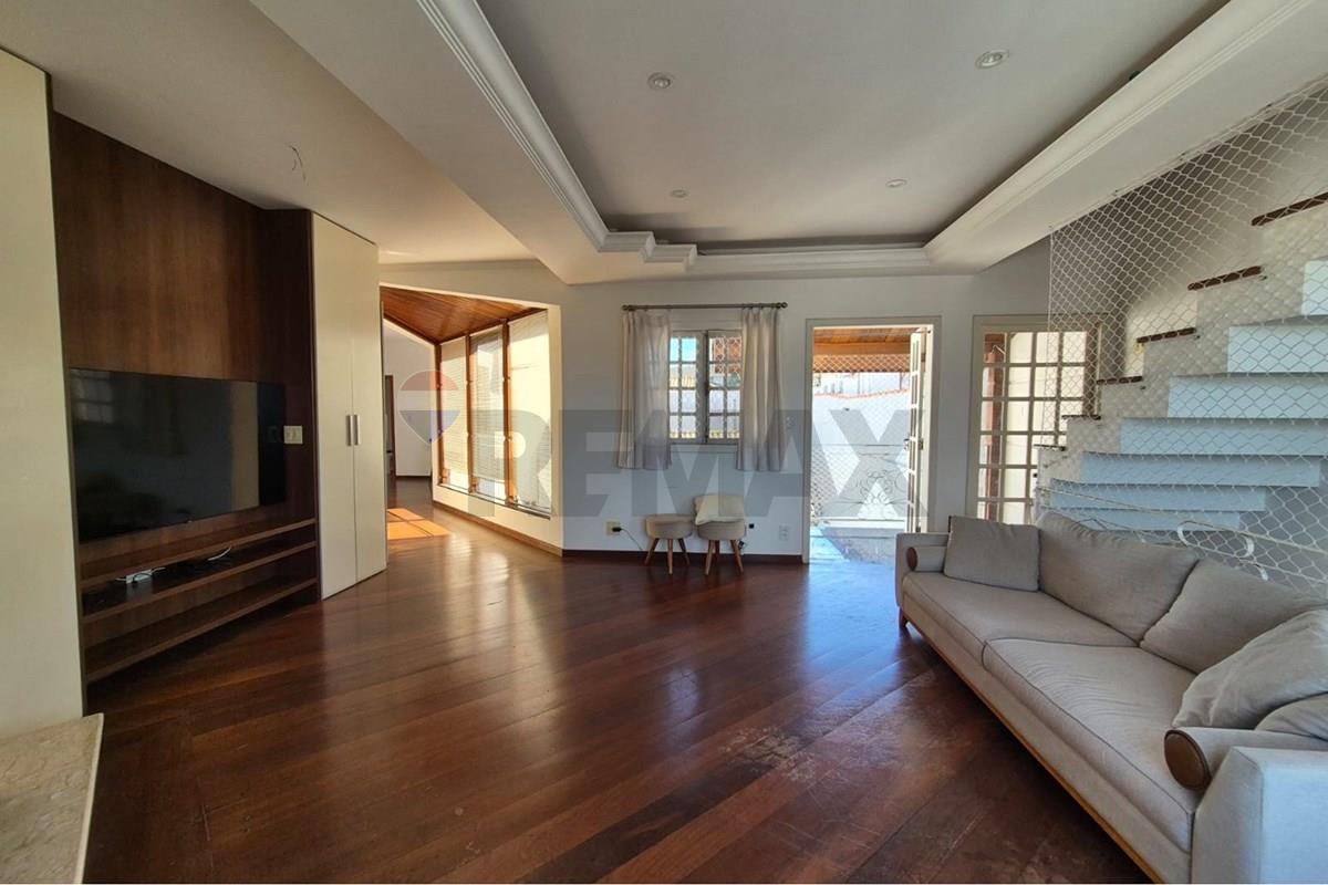 casa em Rua Tabajara Ferreira de Toledo, 36 - Próximo ao Shopping Manacá - Portal da Torre, Juiz de Fora, Minas Gerais, 36.037466