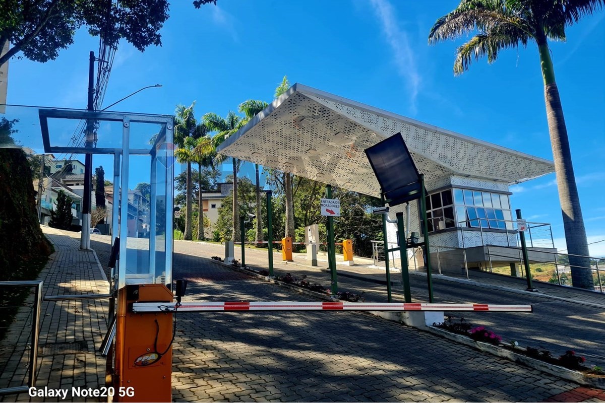 casa em Rua Wolfgang Amadeus Mozart, 560, São Pedro, Juiz de Fora, Minas Gerais, 36036631