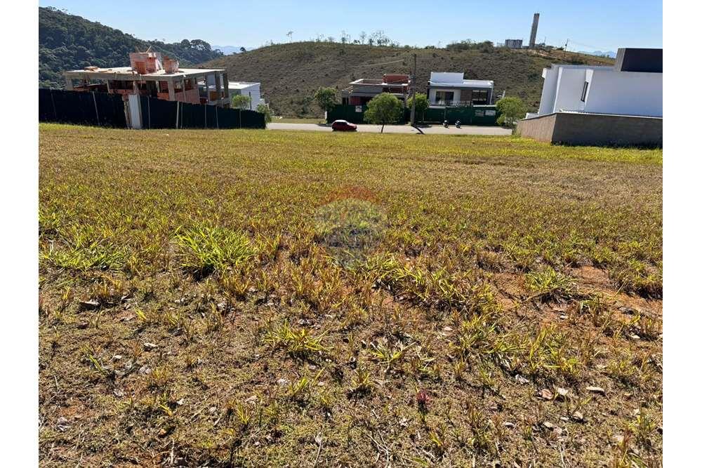 terreno em Rua Caratinga, 13 - Alphaville 1 - Alphaville, Juiz de Fora, Minas Gerais, 36037863