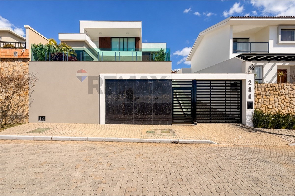 casa em Rua Itália Cautiero Franco, 10, Granville, Juiz de Fora, Minas Gerais, 36036241
