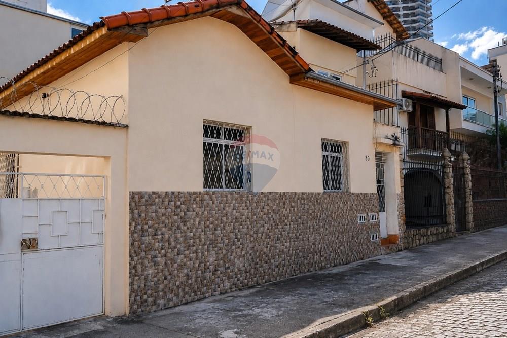 casa em Rua Luiz Detsi, 80 - No final da rua - São Mateus, Juiz de Fora, Minas Gerais, 36016410