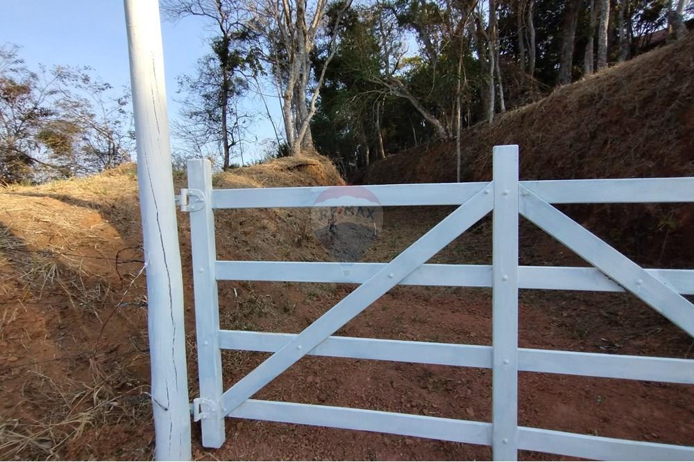 terreno em Rua Antonio Luis de Figueiredo, Lote 23 - Rua com porteira - Parque das Samambaias, Juiz de Fora, Minas Gerais, 36073170