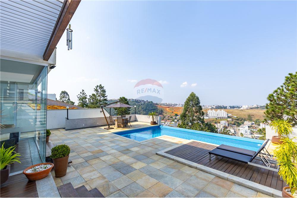 casa em Rua Professora Aracy Nazare, 375 - SpinaVille - Spina Ville II, Juiz de Fora, Minas Gerais, 36037-782