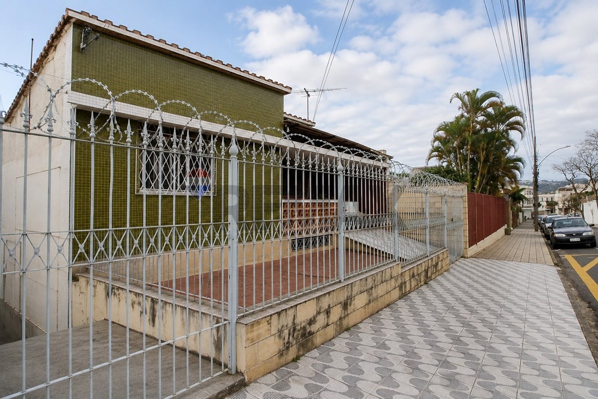 casa em Rua Dr Alberto Vieira Lima, 102, Bairu, Juiz de Fora, Minas Gerais, 36050070