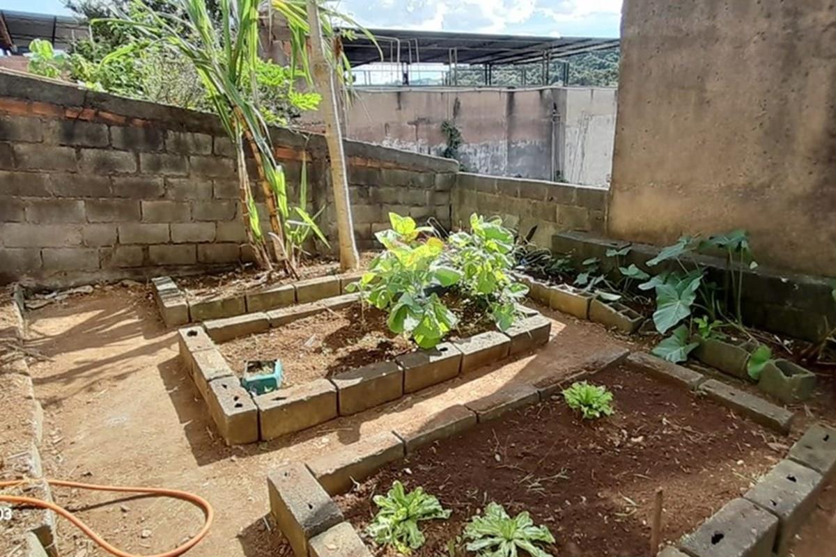 apartamento em Rua Braz Antônio Falco, 140, Santa Luzia, Juiz de Fora, Minas Gerais, 36031070