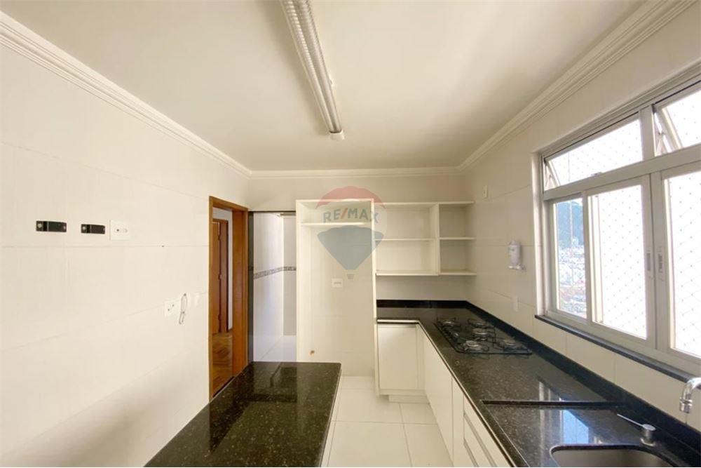 apartamento em Rua Monsenhor Gustavo Freire, 768, São Mateus, Juiz de Fora, Minas Gerais, 36025440