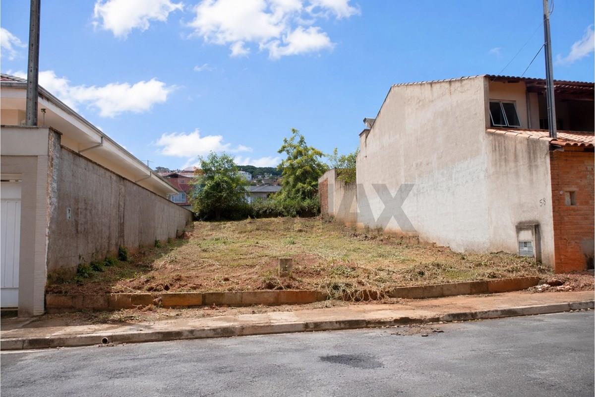 terreno em Rua Abel da Costa Soares, 58, Santos Dumont, Juiz de Fora, Minas Gerais, 36038-160,