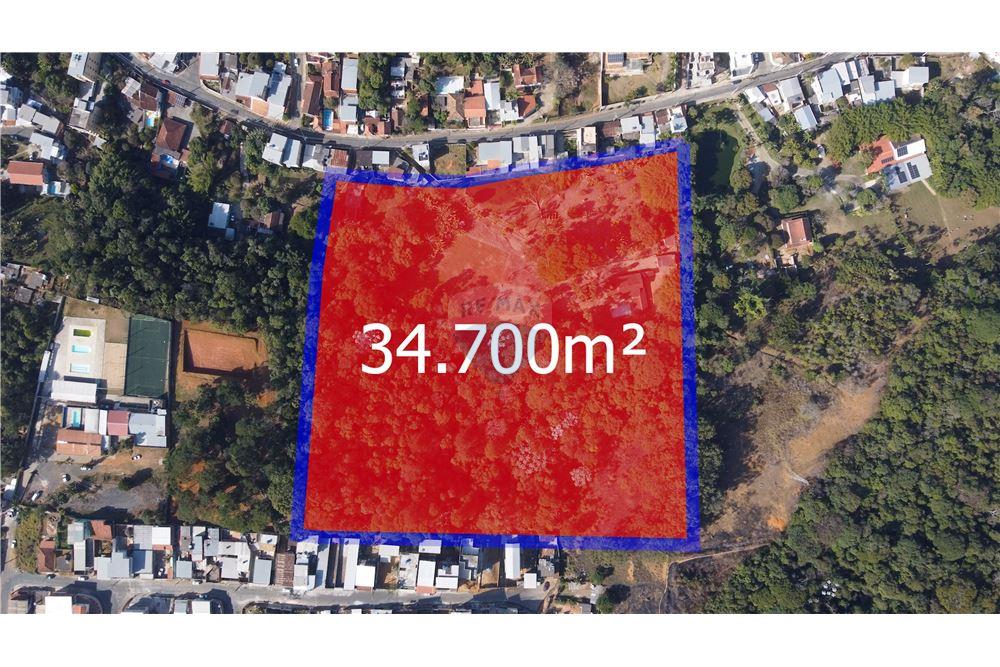 terreno em Dimas Bergo Xisto, 280 - 2a rua a esquerda apóa a garagem da Tusmil - São Pedro, Juiz de Fora, Minas Gerais, 36037510