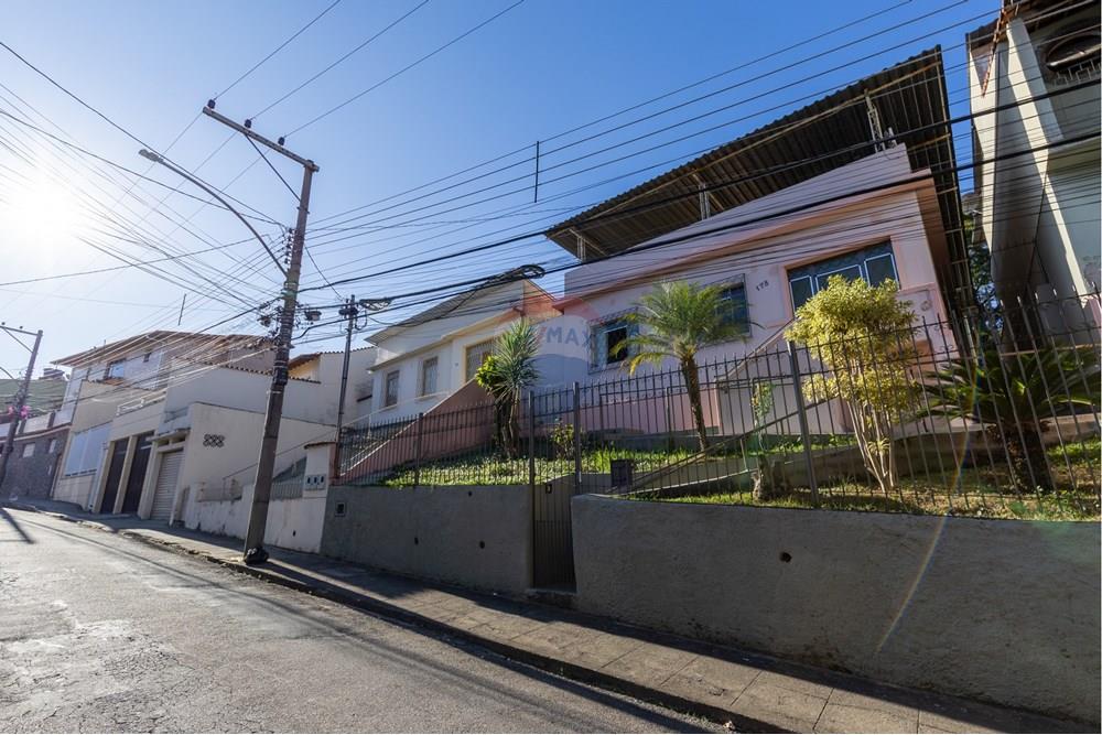 casa em Rua Capitão Arnaldo de Carvalho, 178 - Próximo à Igreja da Glória - Jardim Glória, Juiz de Fora, Minas Gerais, 36036180