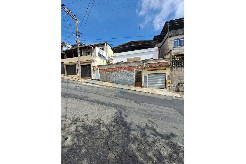 casa em R Maria Luíza Tostes, 144 F, Esplanada, Juiz de Fora, Minas Gerais, 36080490