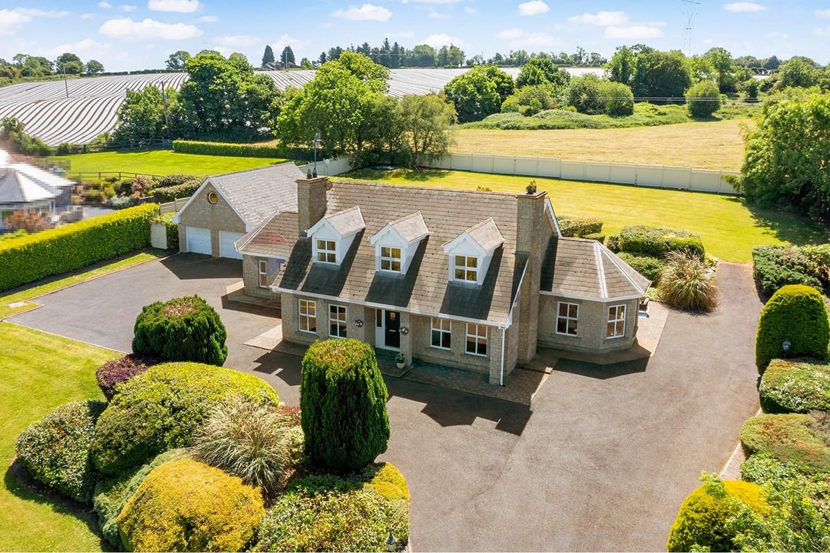 Detached - For Sale - Donadea, Kildare, Ireland