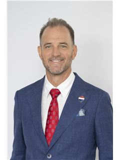 James Bovell - RE/MAX CAYMAN ISLANDS