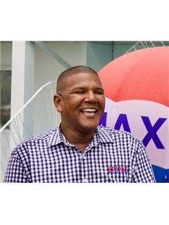 Lenin Volney - RE/MAX GOLDEN APPLE