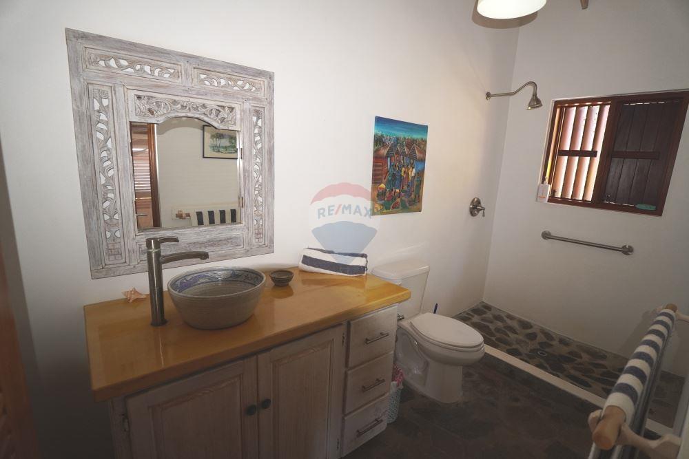 Residential - Villa - Spring, Bequia, St Vincent and the Grenadines - Caribbean & Central Ameri - 10 - 90109001-352