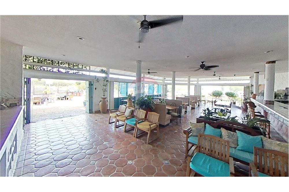 Commercial - Commercial/Retail - Gros Islet, Gros-Islet, St Lucia - Caribbean & Central Ameri - 9 - 902071001-221