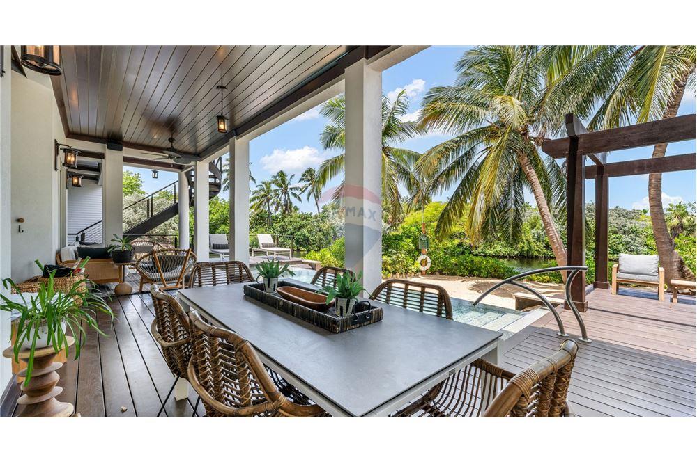 Residential - Villa - W Bay Bch South, Seven Mile, Cayman Islands - Caribbean & Central Ameri - 32 - 90146050-22