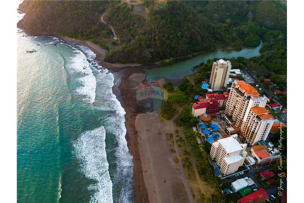 Residential - Villa - Jaco - Jaco, Puntarenas- Garabito, Costa Rica - Caribbean & Central Ameri - 14 - 90168004-652