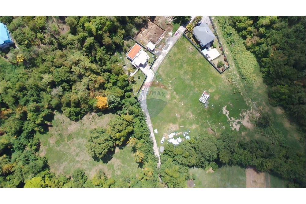 Commercial - Land - Brighton Village, St Vincent, St Vincent and the Grenadines - Caribbean & Central Ameri - 2 - 90109001-351