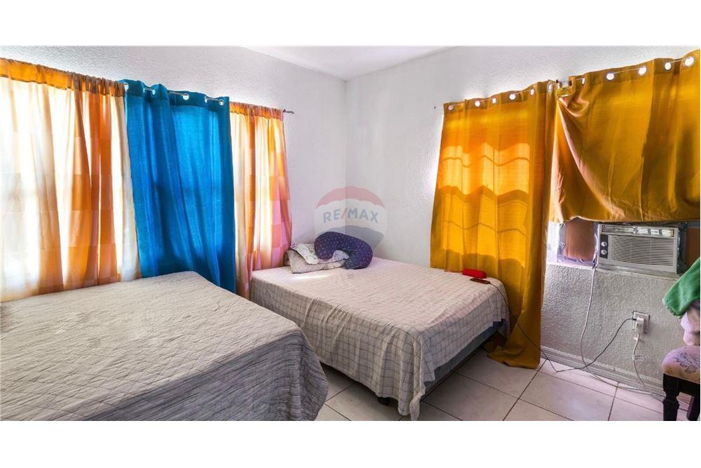 Residential - Villa - W Bay Bch West, West Bay, Cayman Islands - Caribbean & Central Ameri - 11 - 90146047-15