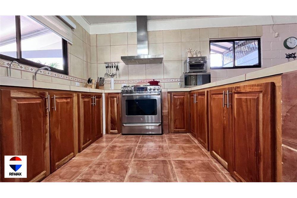 Residential - Villa - Jaco - Jaco, Puntarenas- Garabito, Costa Rica - Caribbean & Central Ameri - 17 - 90168030-74