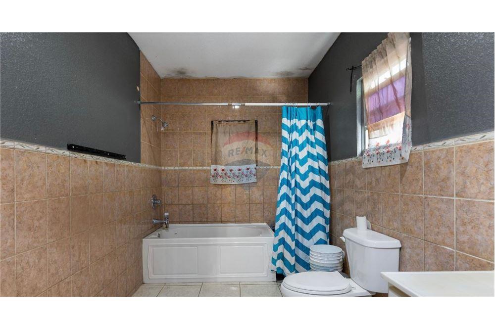 Residential - Villa - W Bay Bch West, West Bay, Cayman Islands - Caribbean & Central Ameri - 14 - 90146047-15