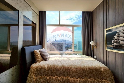Pet friendly, Stunning Sea View Condo. photo