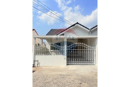 For Sale-Townhouse-Chokchai Village 4  -  Pattaya City, Chonburi-Pattaya-920471017-488