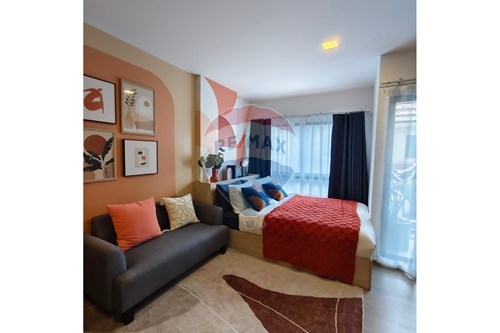 Chic Condo in Heart of Pattaya for Sale photo