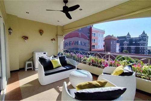 Luxury 2BR Condo in Pattaya's Nordic Dream
