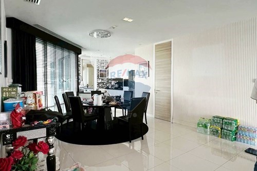 Luxury Condo Pattaya photo