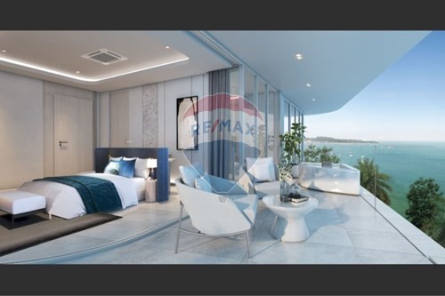 Opulent Jomtien Villa: Luxury Living Awaits