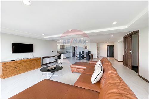 For Rent/Lease-Condo/Apartment-Sukhumvit  - Soi 63  -  Watthana, Bangkok, Central-920071001-14815