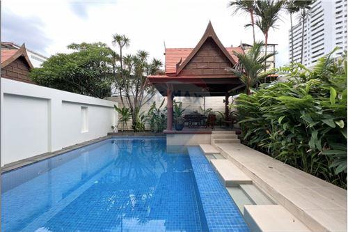 For Rent/Lease-Single House-Watthana, Bangkok, Central-920071001-15110