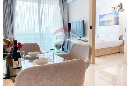 Condo Pattaya photo