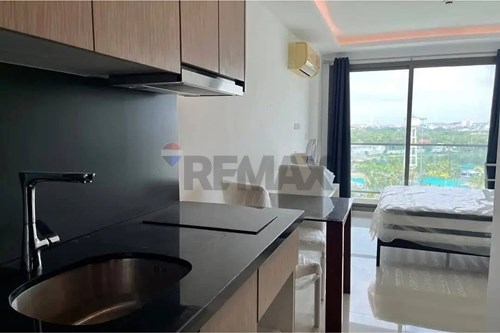 Luxury Condo in Laguna Beach Resort - The Maldives