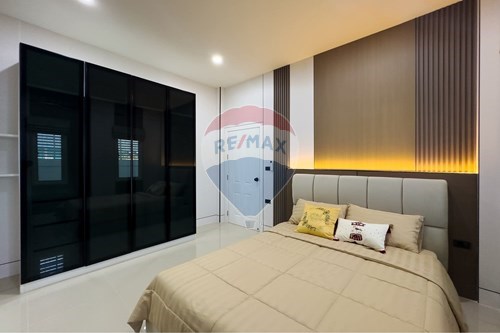 Luxury Villa in Garden Ville 1: Pool & Golf Nearby