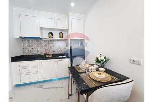 Condo Pattaya photo