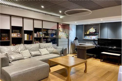 For Sale-Condo/Apartment-Royal Castle  -  Watthana, Bangkok-920071001-14555