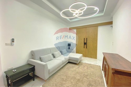 Affordable Pattaya City Home: 4BR, 2BA, Prime Location photo
