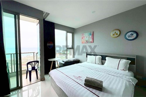 Luxury Studio: Foreign Quota, 27th Floor, 2.99M THB