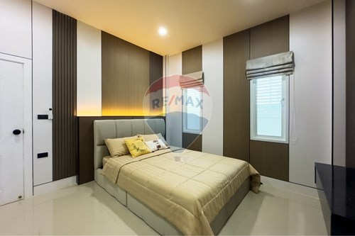 Luxury Villa in Garden Ville 1: Pool & Golf Nearby photo