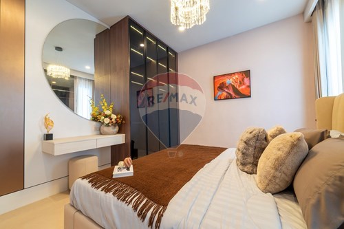 Luxurious New Home in Serene Huai Yai Oasis photo