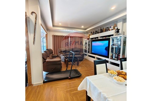 Discover Luxury Living in Kittima Garden Home2ม Pool Villa photo