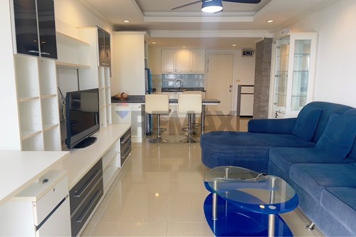 Beachfront 1BR Condo with Stunning Sea Views! photo