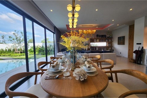 Luxury Smart Home in Pattaya near The Regent's International School photo
