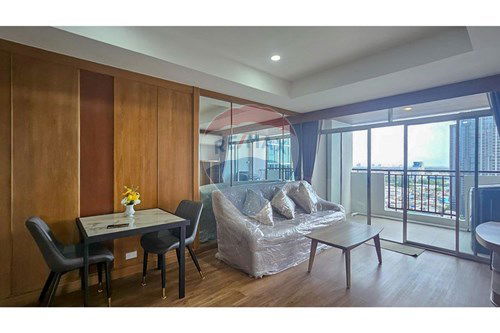 For Sale-Condo/Apartment-Monterey Place  -  Khlong Toei, Bangkok-920071049-1239