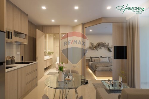 Luxurious 1-Bedroom Condo in Pattaya's Heart photo