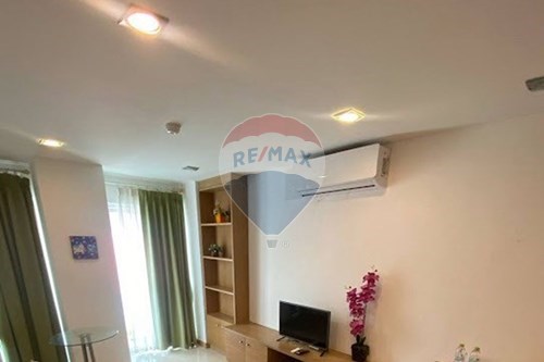 Stylish Condo in Jomtien with City Views photo