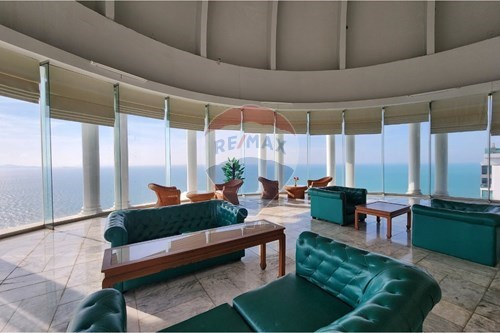 Own a Slice of Paradise in Park Beach Condo! photo