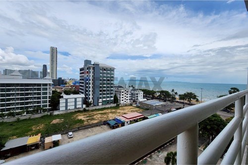Tranquil Condo with Sea View in Na Jomtien